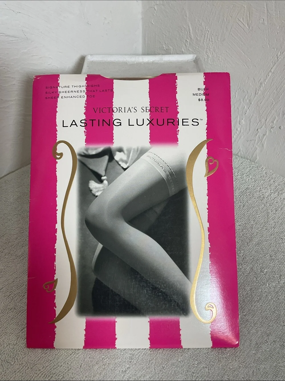 Vintage Victoria's Secret Lasting Luxuries Thigh Highs Stockings Size M Buff NWT